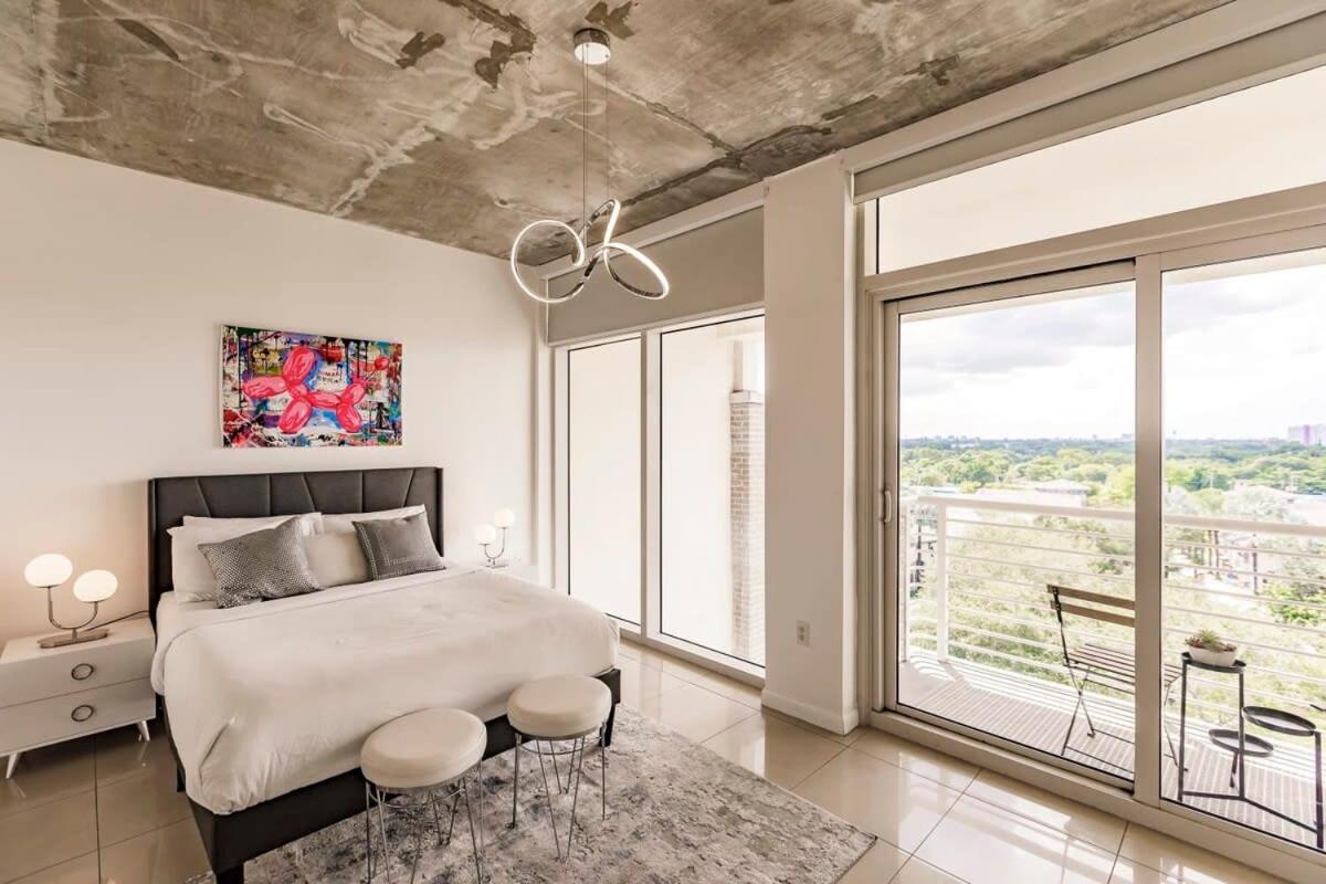 Hang Ten- Large Townhome Lux Amenities Parking Miami Exterior photo